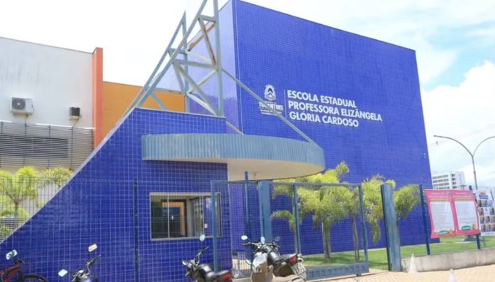 escola-elisangela