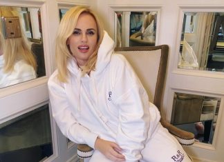 Rebel Wilson enfrenta processo de difamação na Austrália por publicações em redes sociais