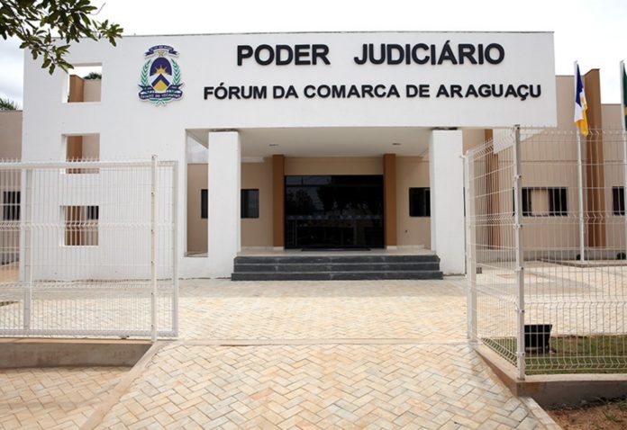 Mulher é condenada por racismo após ofender vendedora em comércio